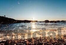 午夜精品一区二区国产亚洲av麻豆-月色下的微妙平衡，午夜精品区的文化与影评